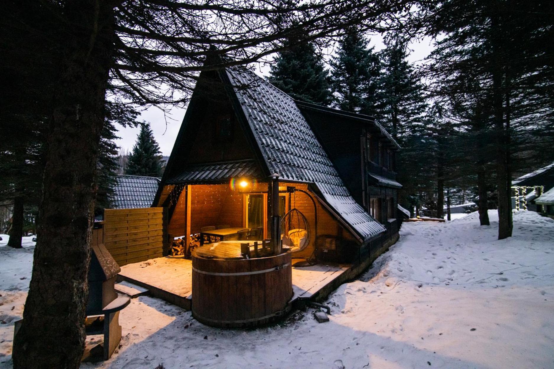 Oliwne Wzgorza Villa สโตรเนีย ชล็องสเกีย ภายนอก รูปภาพ